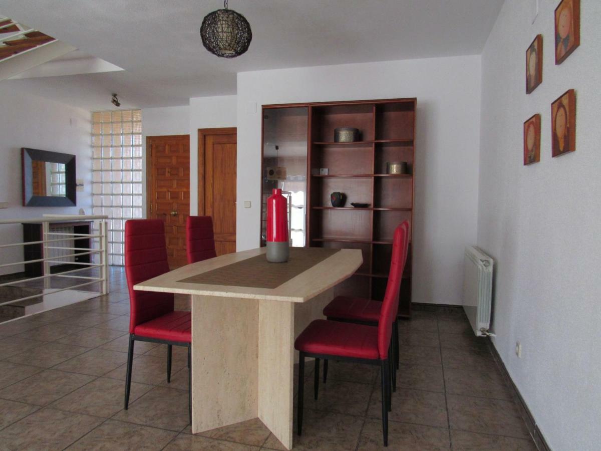 La Casa De Burgui Villa Burguillos de Toledo Екстериор снимка