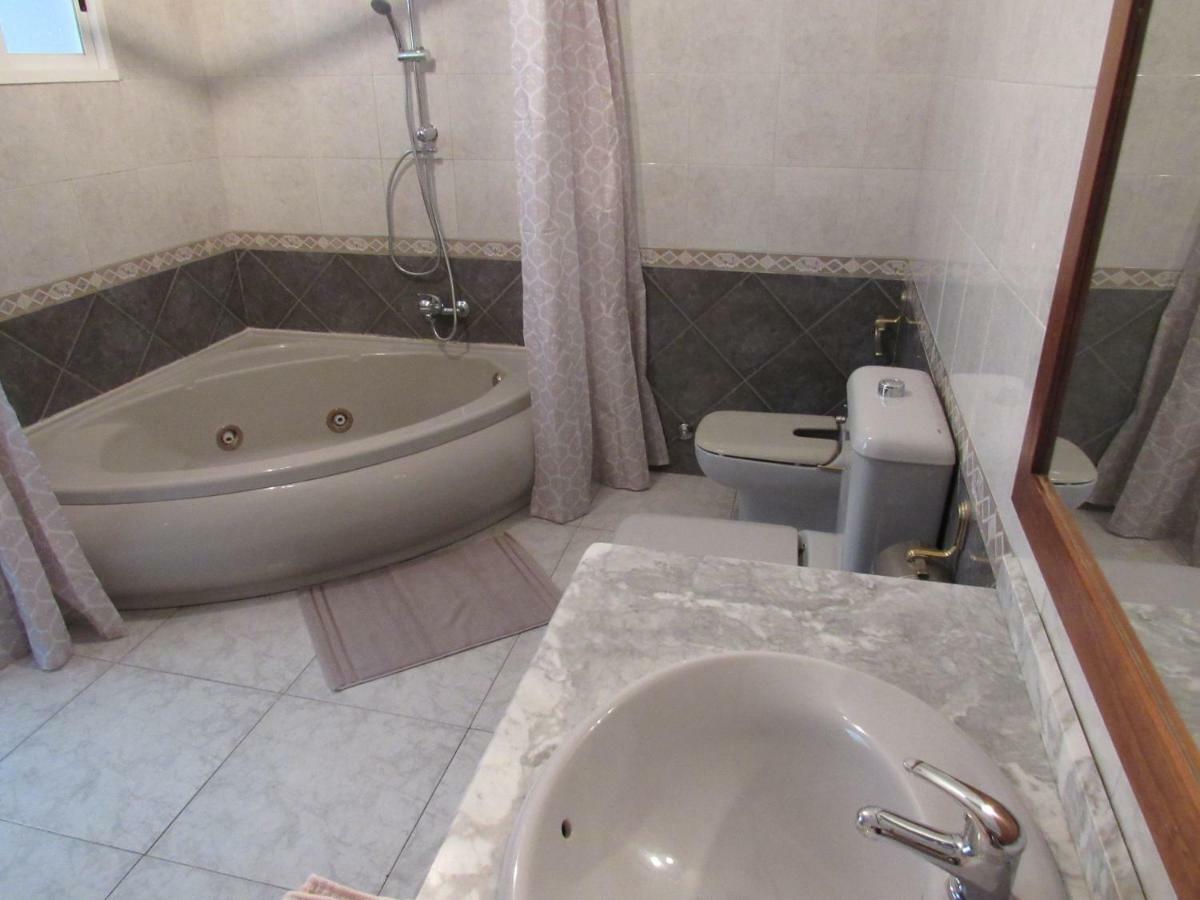 La Casa De Burgui Villa Burguillos de Toledo Екстериор снимка